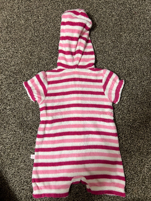 GAP Newborn Jumper - photo 2