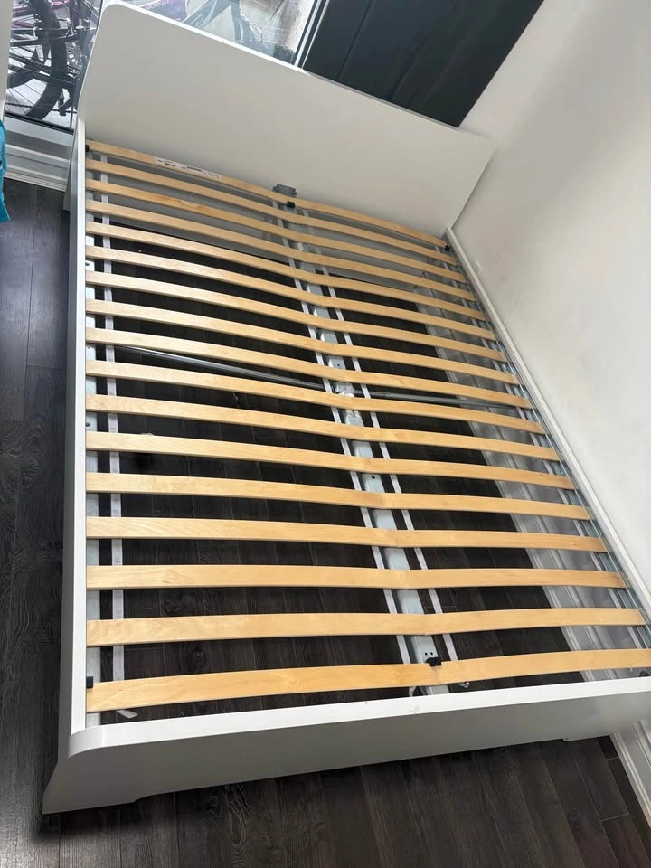 Ikea ASKVOLL queen bed frame - photo 5