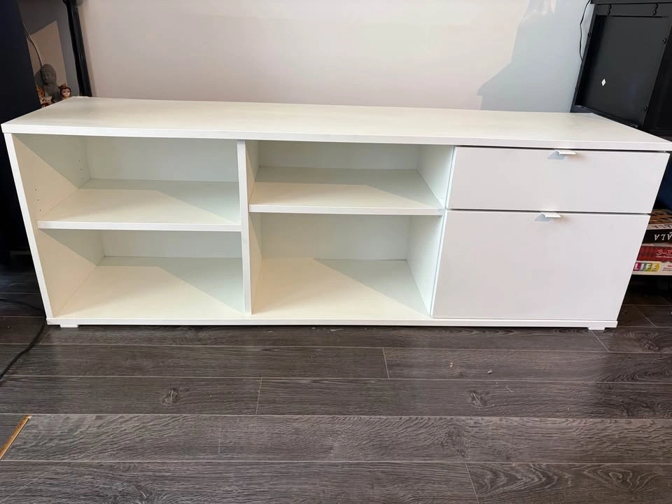 IKEA VIHALS TV Stand - photo 4