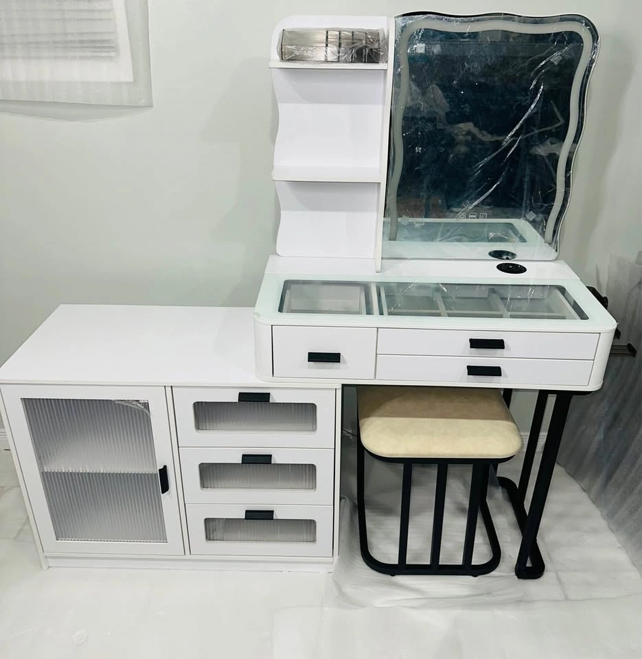 Brand New Wade Logan Vanity Dressing Table Set w/ RGB Lights & C - photo 3