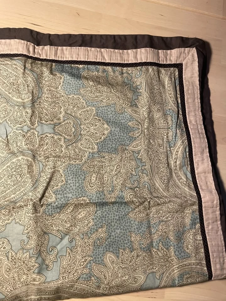 100% Cotton Paisley Sateen Duvet Cover + 2 Pillow Cases - photo 4
