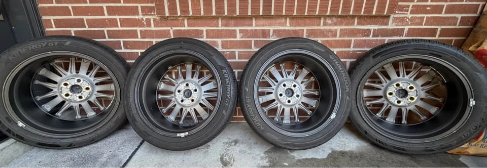 Toyota Camry Original Alloy Rims & All Season Tires - photo 2