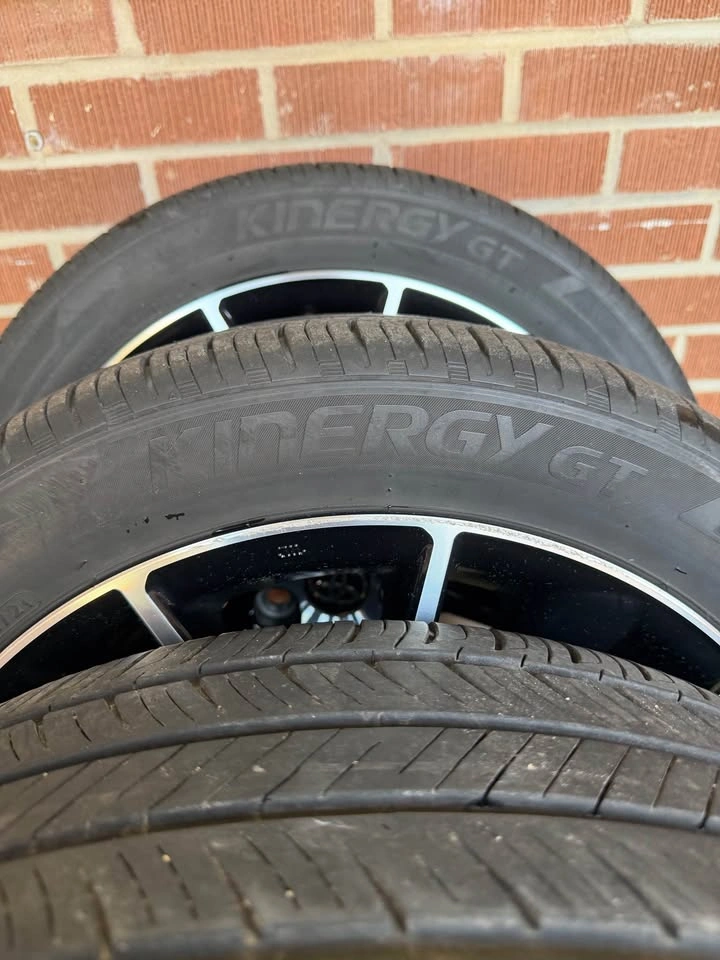 Toyota Camry Original Alloy Rims & All Season Tires - photo 4