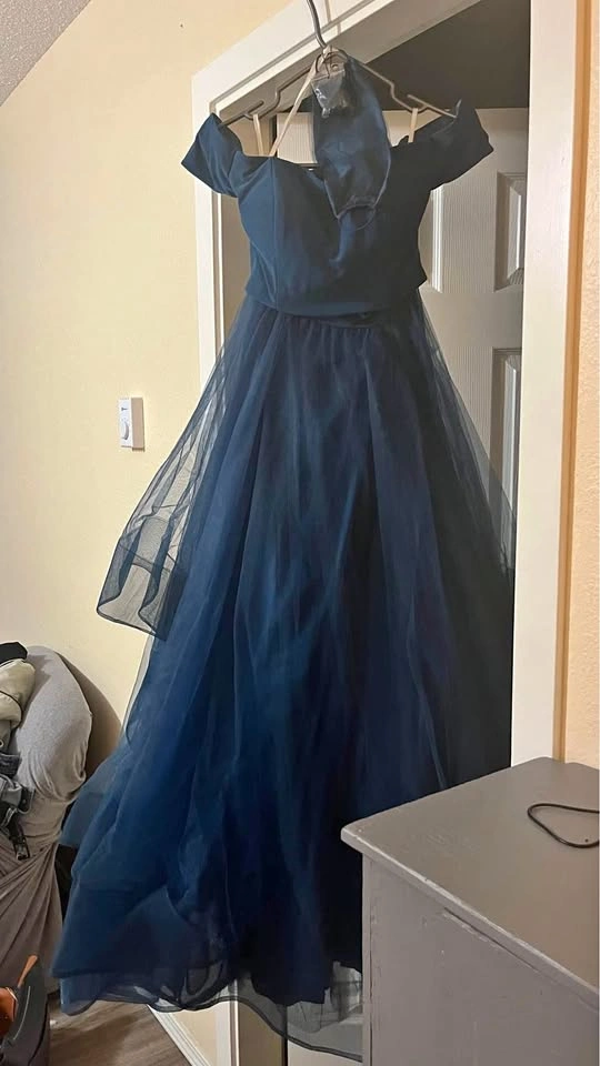 2-piece Prom Dress