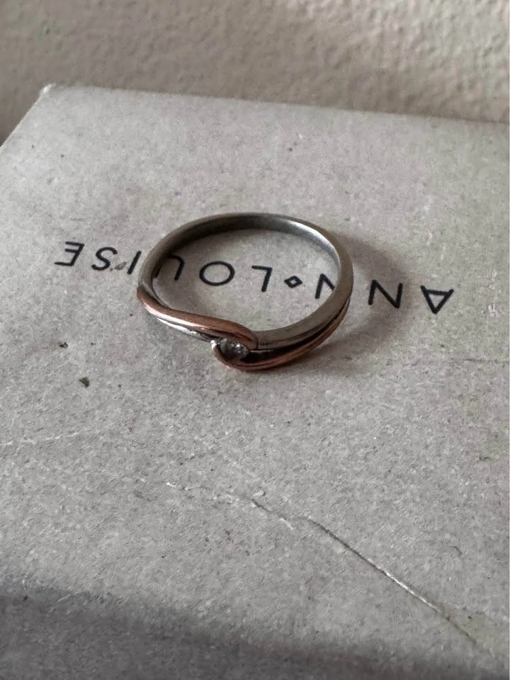 Cute little ring - photo 3