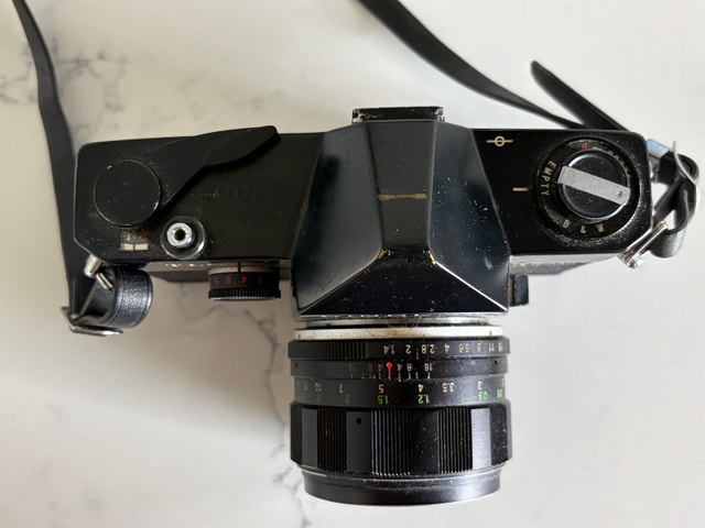 Vintage Singlex TLS Film Camera - Works, Lens Included - photo 3