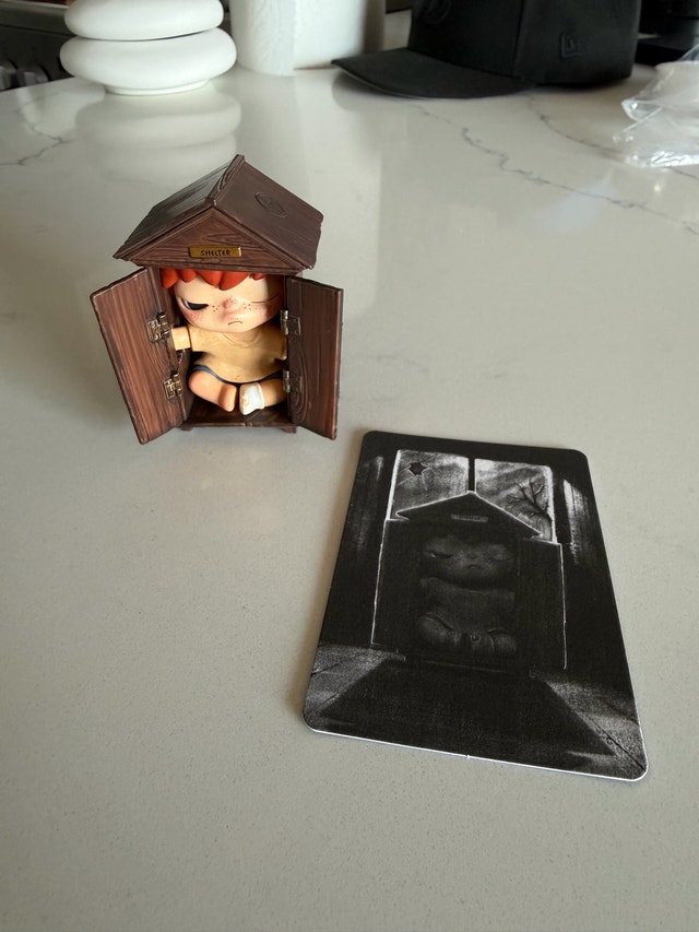 (Open no box) Hirono Shelter Mantel Clock Blindbox Figure