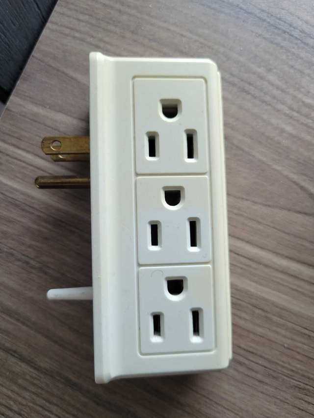 Current Taps 6 Outlet