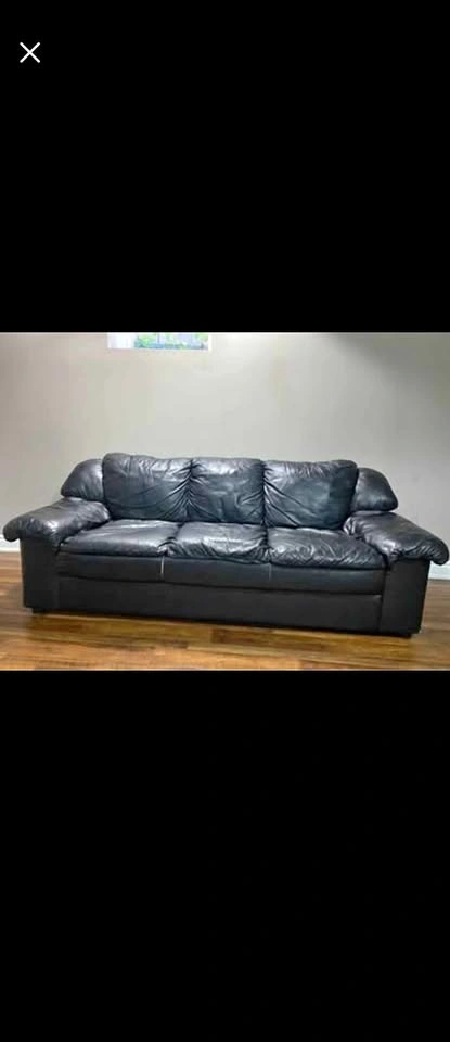 THREE SEATER LEATHER COUCH