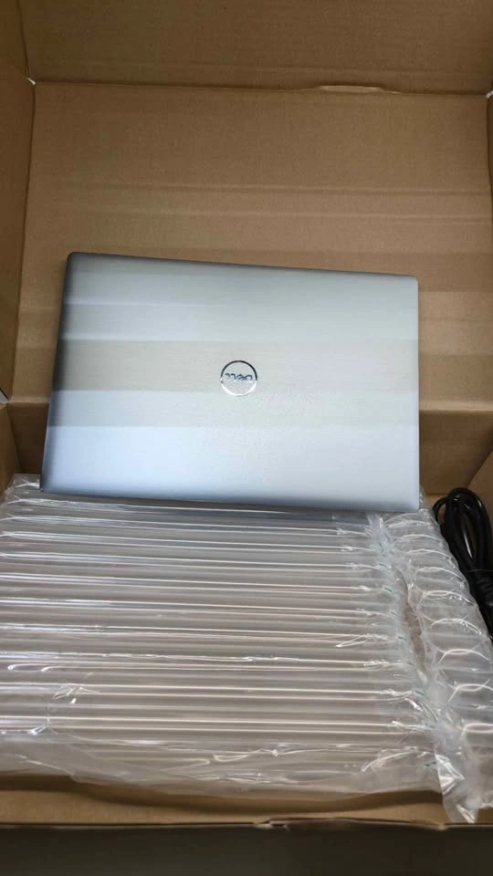 Dell Latitude 9420 Laptop - i5, 16GB RAM, 512GB SSD, Win 11 Pro - photo 2