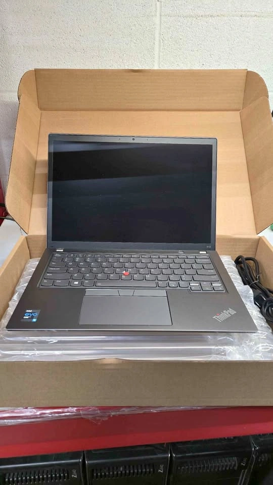 Lenovo Thinkpad X13 | i5-11th | 8Gb | 256Gb