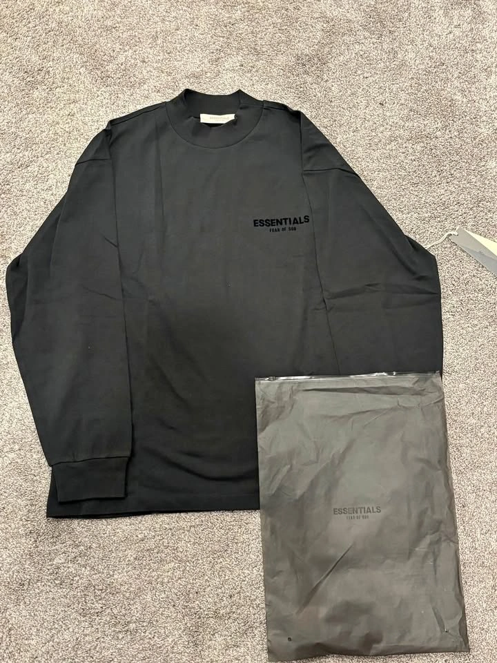 Essentials Fear of God Black Long Sleeve (M)