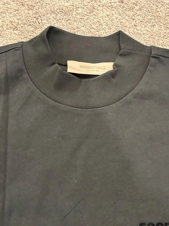 Essentials Fear of God Black Long Sleeve (M) - photo 4