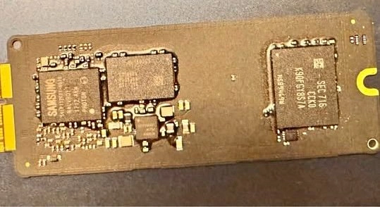 Apple 32GB NVMe SSD (OEM iMac Fusion Drive Blade)