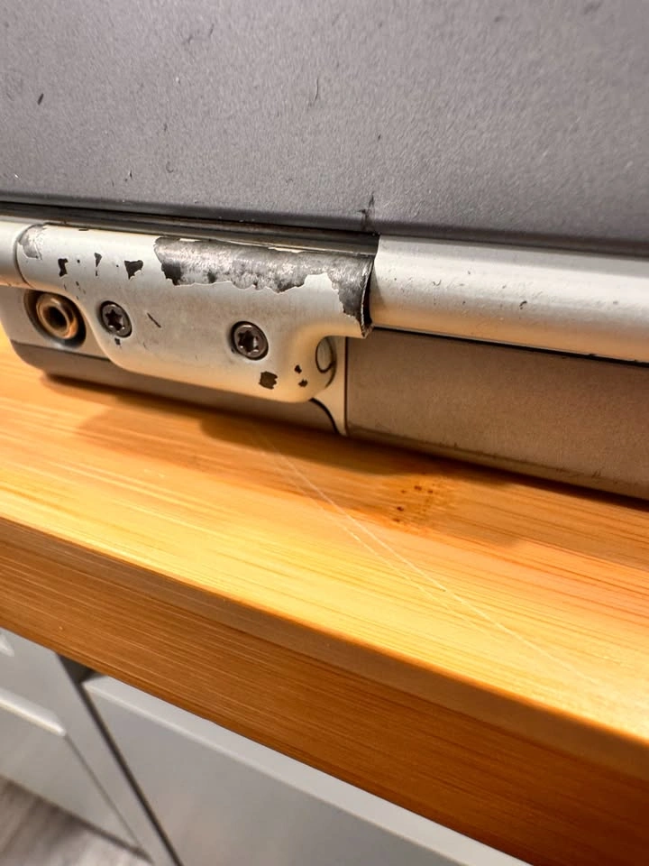 Two Titanium PowerBook G4s - Please Read - photo 5