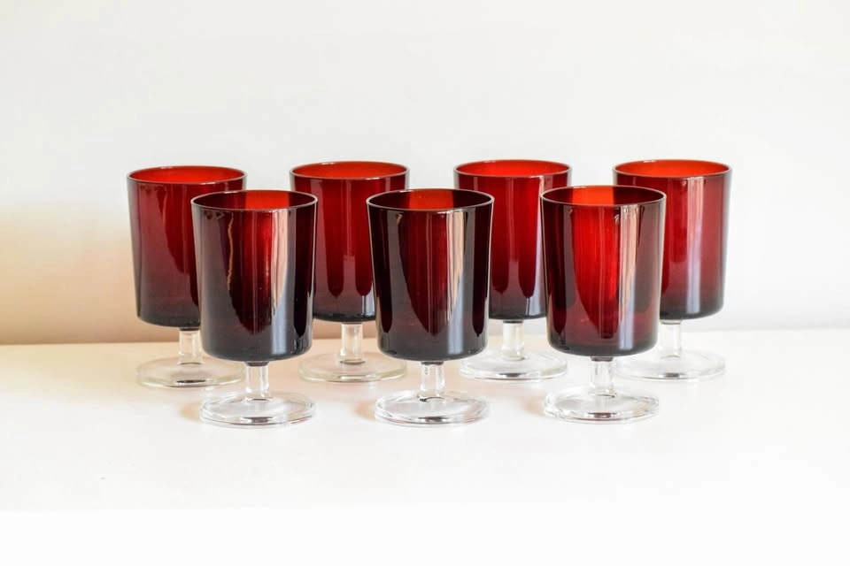 Vintage MCM Ruby Red Wine Glasses - Set of 7 - photo 2