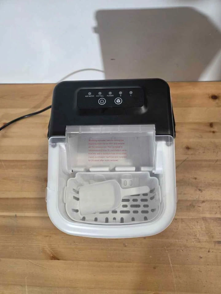 Portable Ice Maker Countertop Self Cleaning 26lb, New - photo 2