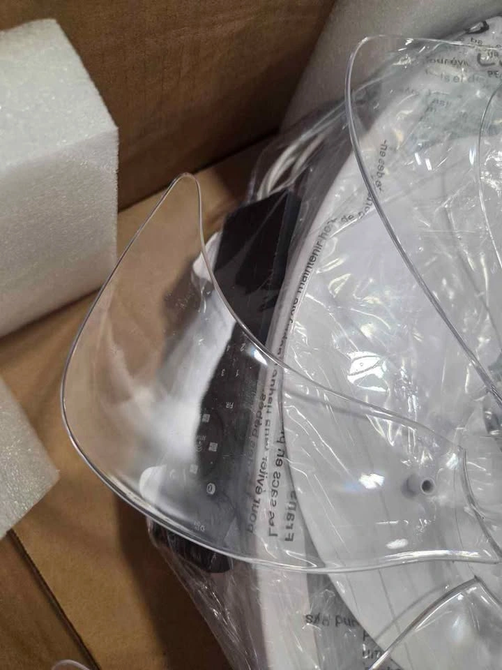 Bladeless Ceiling Fan with Light Remote White, New - photo 3