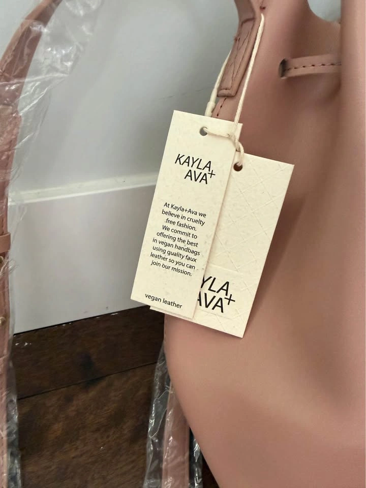 NWT Kayla + Ava Vegan Leather Bucket Bag - Blush Pink - photo 2