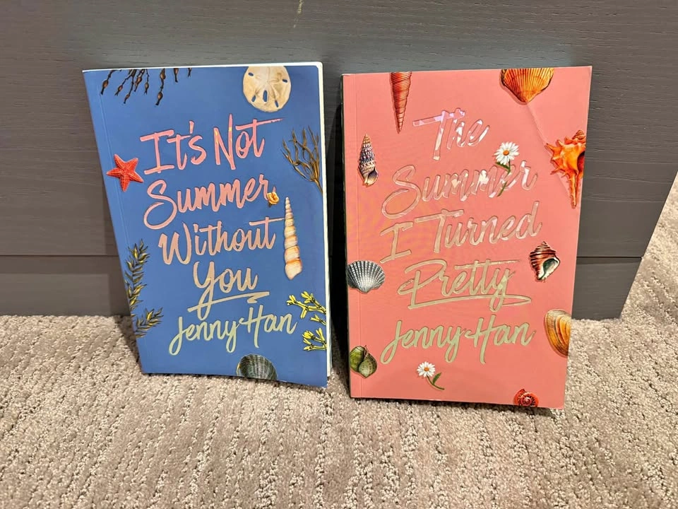 Jenny Han - The Summer I Turned Pretty & It's Not Summer Without