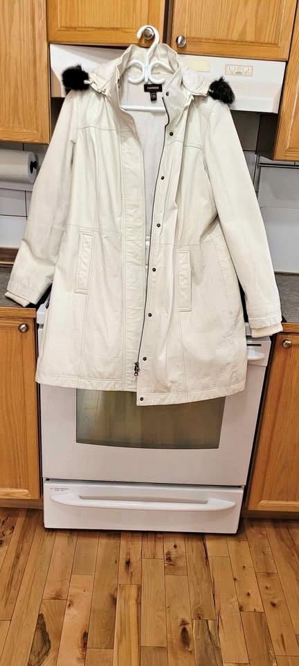 Women's Danier Leather Bomber Jacket (2X/1X)
