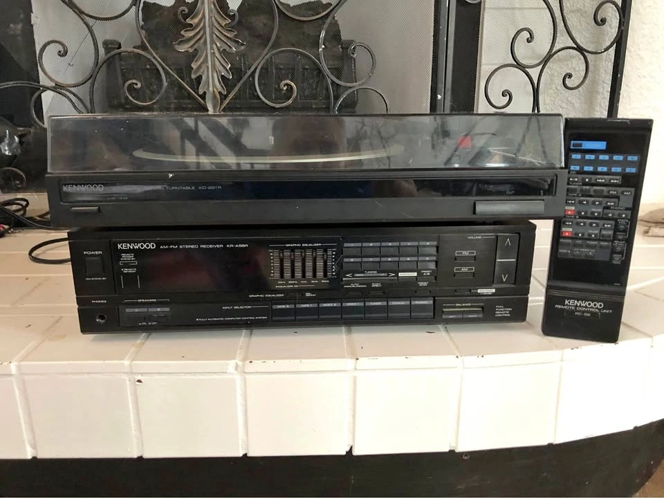 Vintage Kenwood Receiver & Turntable w/ Remote