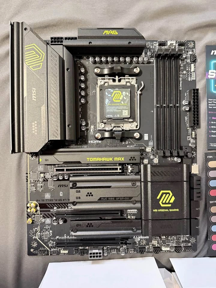 MSI MAG B850 Tomahawk MAX WiFi AM5 Motherboard