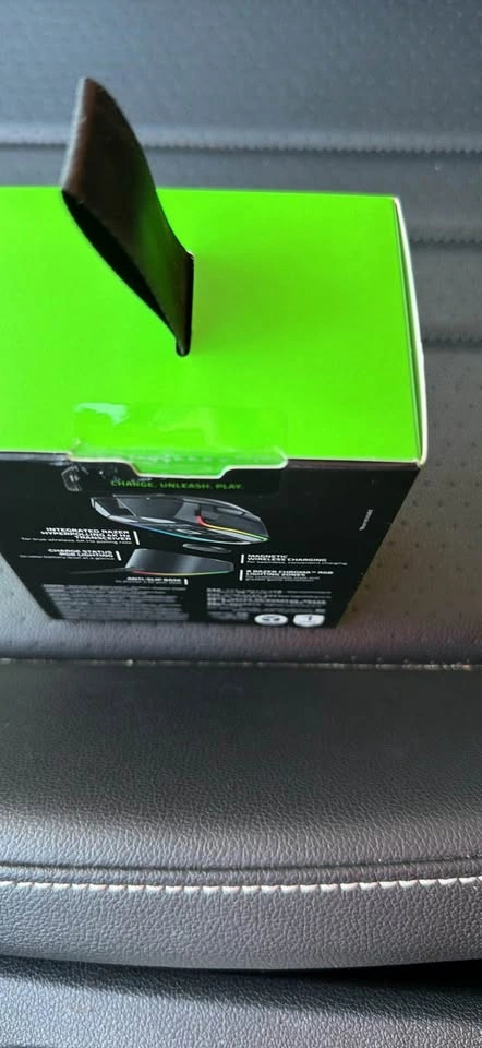 Razer Mouse Dock Pro with Wireless Charging Puck - photo 2