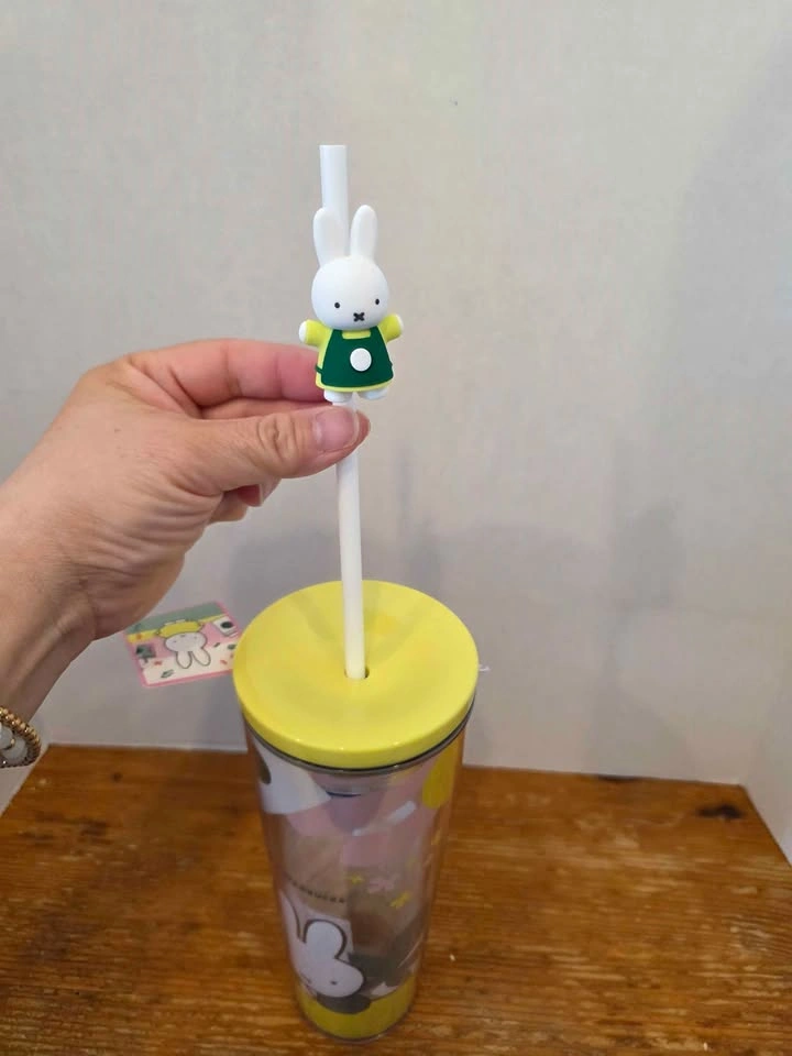 Starbucks x Miffy Cold Cup - photo 2
