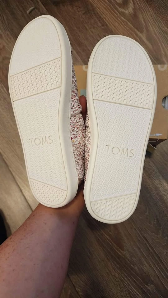 Youth Size 2 Tom's Candy Cane Glitter Shoes - photo 2