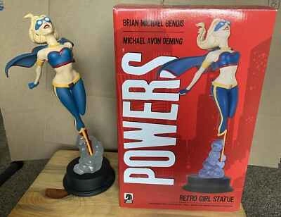 Retro Girl Powers Superhero 14" Statue - photo 2