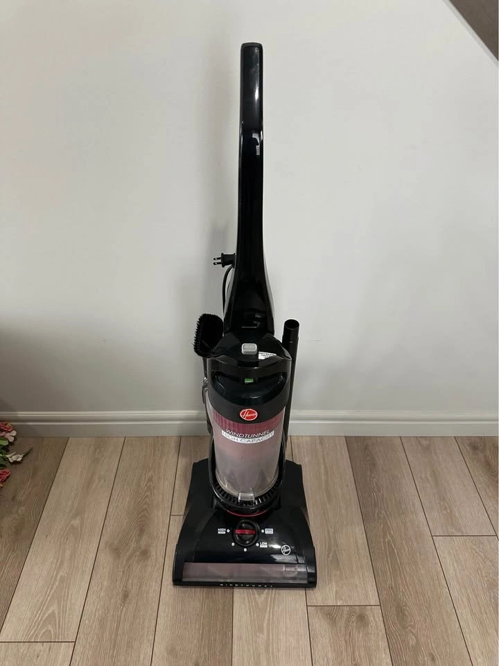 Hoover WindTunnel High Capacity Vacuum - photo 3
