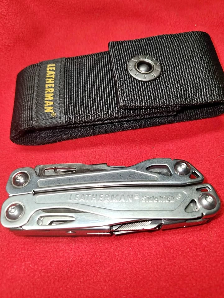 Leatherman Sidekick with Molle Case - New