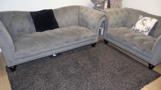 Chesterfield Sofa and Loveseat - photo 4