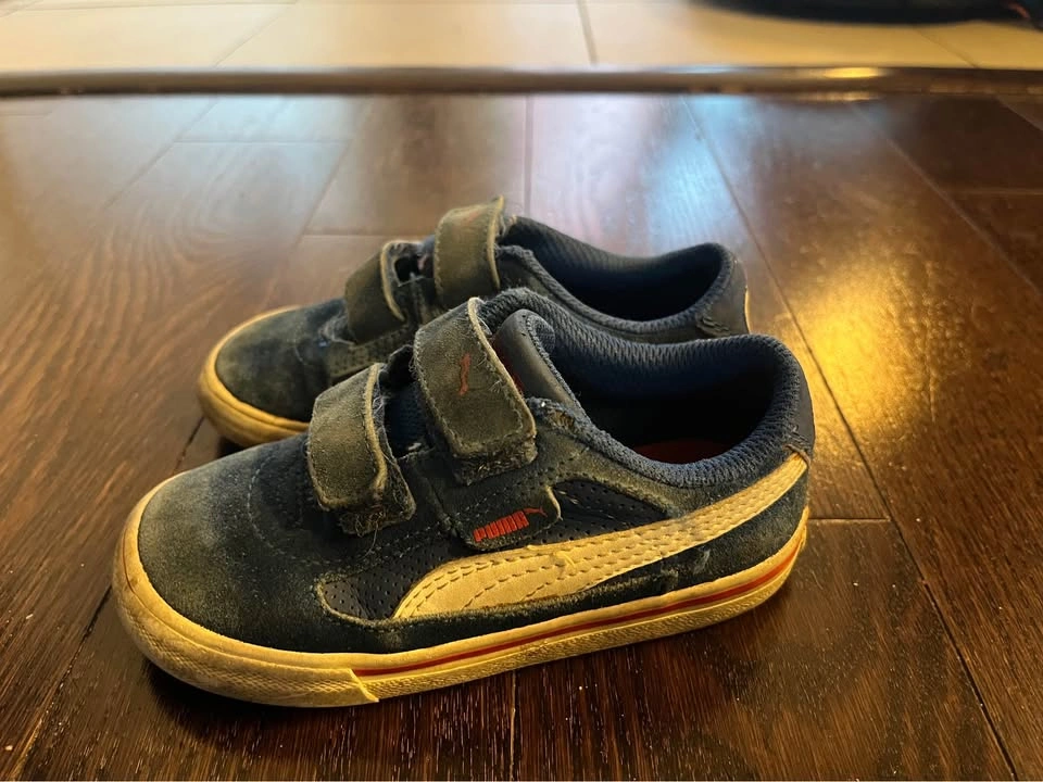 Lot of Boys Shoes Size 9 - photo 5