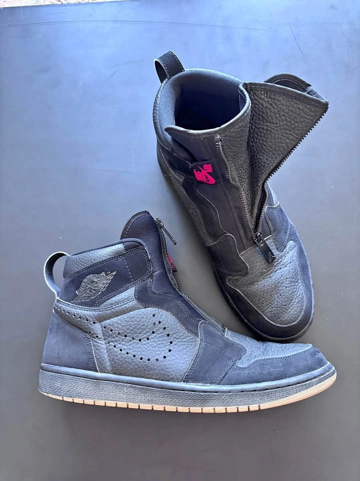 Nike Air Jordan 1 Retro Zip High (Black/Gum)
