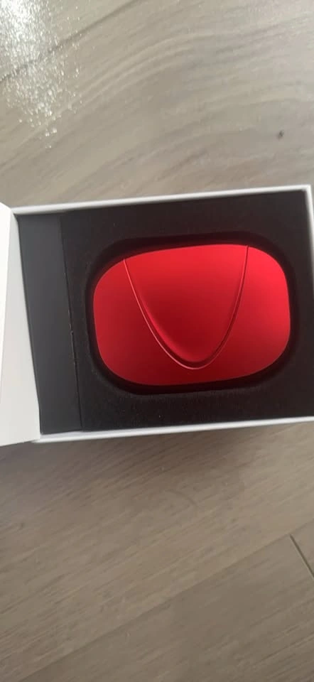 Wireless Sports Earbuds, Red - Open box but Not Used - photo 2