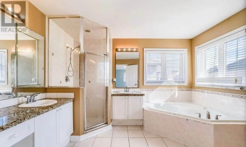 1 Bed 1 Bath - House - photo 5
