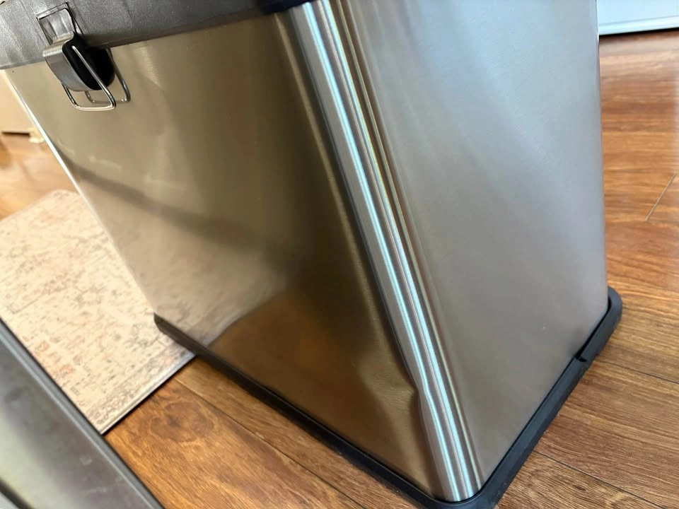 Stainless Steel 3-in-1 Trash Can w/ Triple Foot Pedal - 45L - photo 3