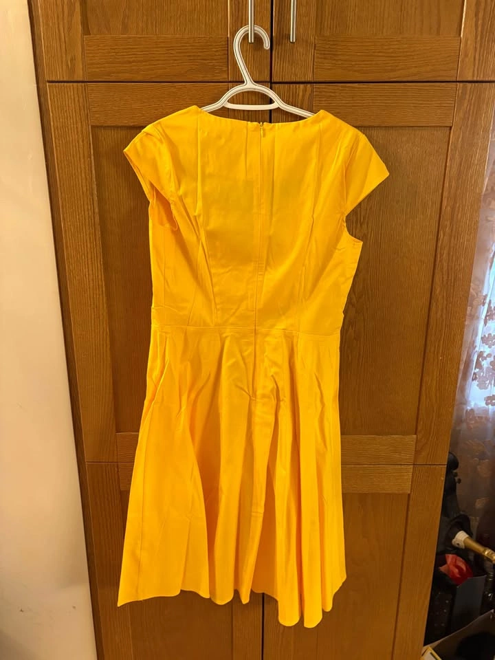 Large sunshine yellow bbonline dress - photo 2
