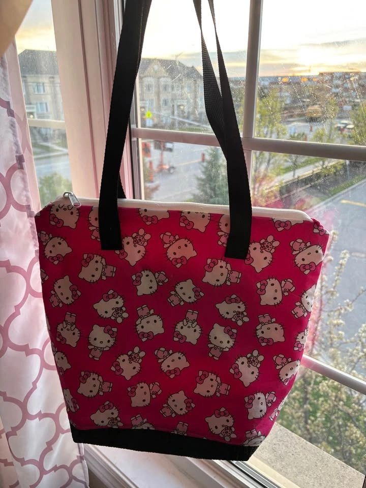 Hello Kitty Tote Bag - photo 2