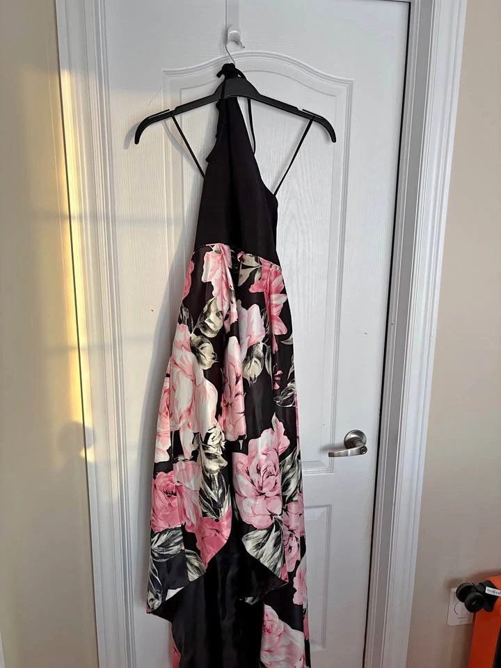 Size 10 Floral High-Low Dress by Laura