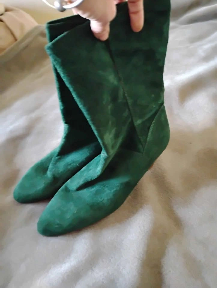 1980 Vintage Genuine Suede Kitten Heel Boots - photo 2