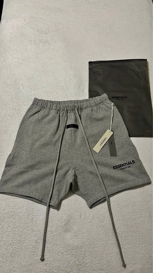 Essentials Fear of God Dark oatmeal Shorts