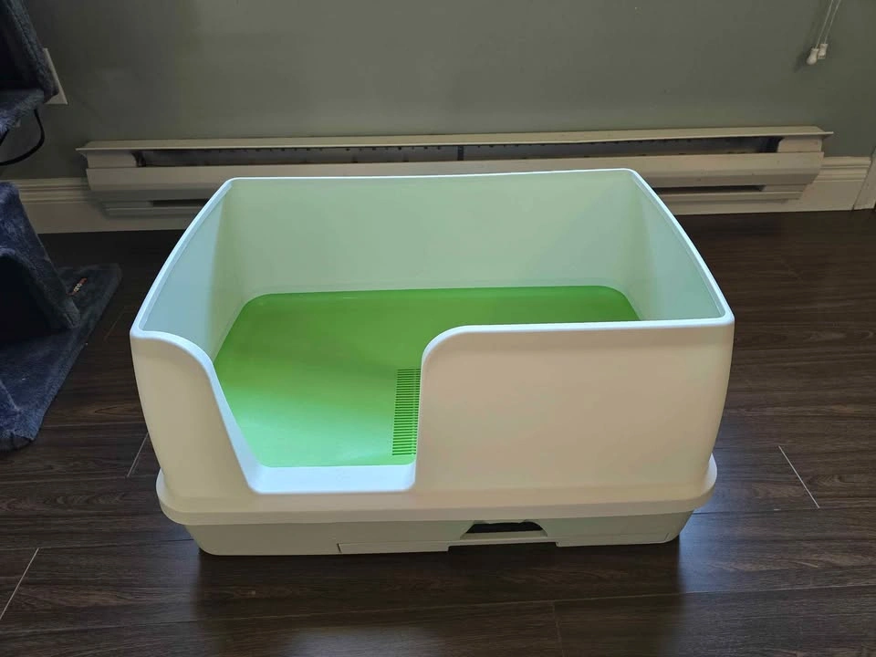 Assorted Cat Litter Pans - Tidy Cats Breeze System + 2 Exquisica - photo 5