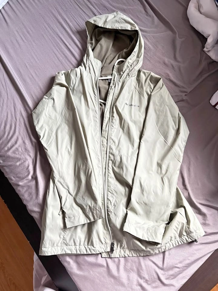 Columbia Water Resistant Windbreaker