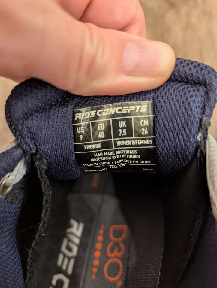 Womens Ride Concepts MTB shoes size 9 image indicator(3)