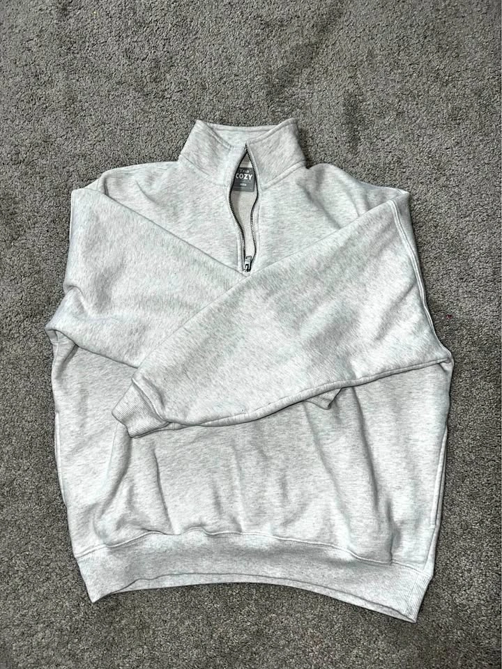Tna Cozy Fleece Mega Grey Quarter Zip Pullover, fits medium