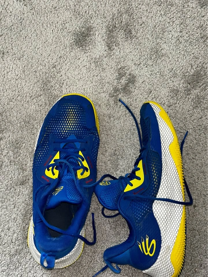 Under Armour Blue Yellow Athletic Shoes M12 - photo 3