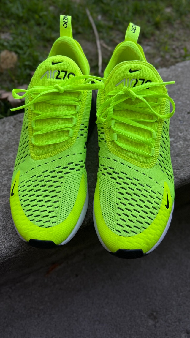 Nike 270